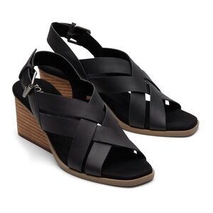 NWOT TOMS Gracie Women's Black Sandals